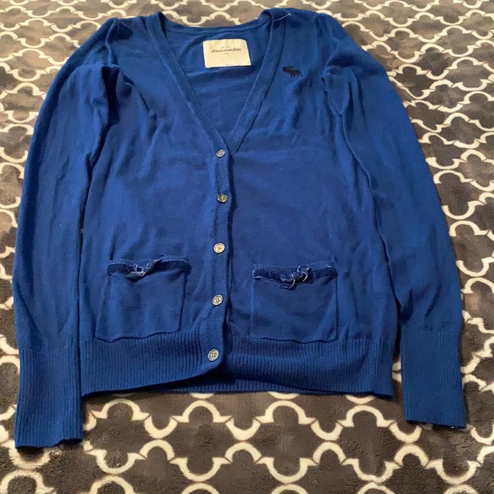 Abercrombie cardigan